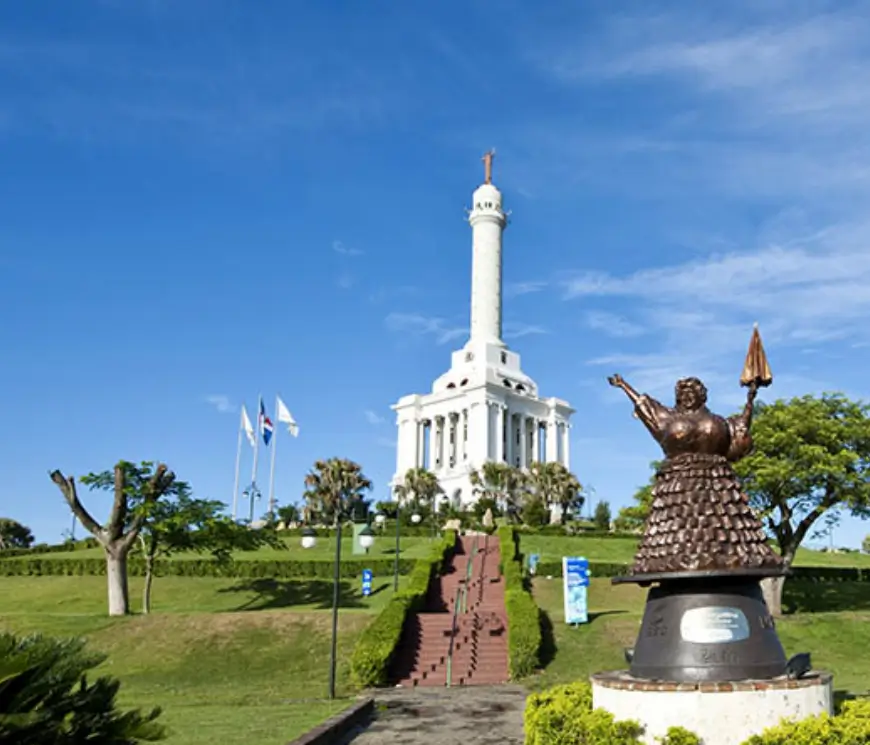 Monumento de Santiago de los Caballeros - Patrimonio cultural