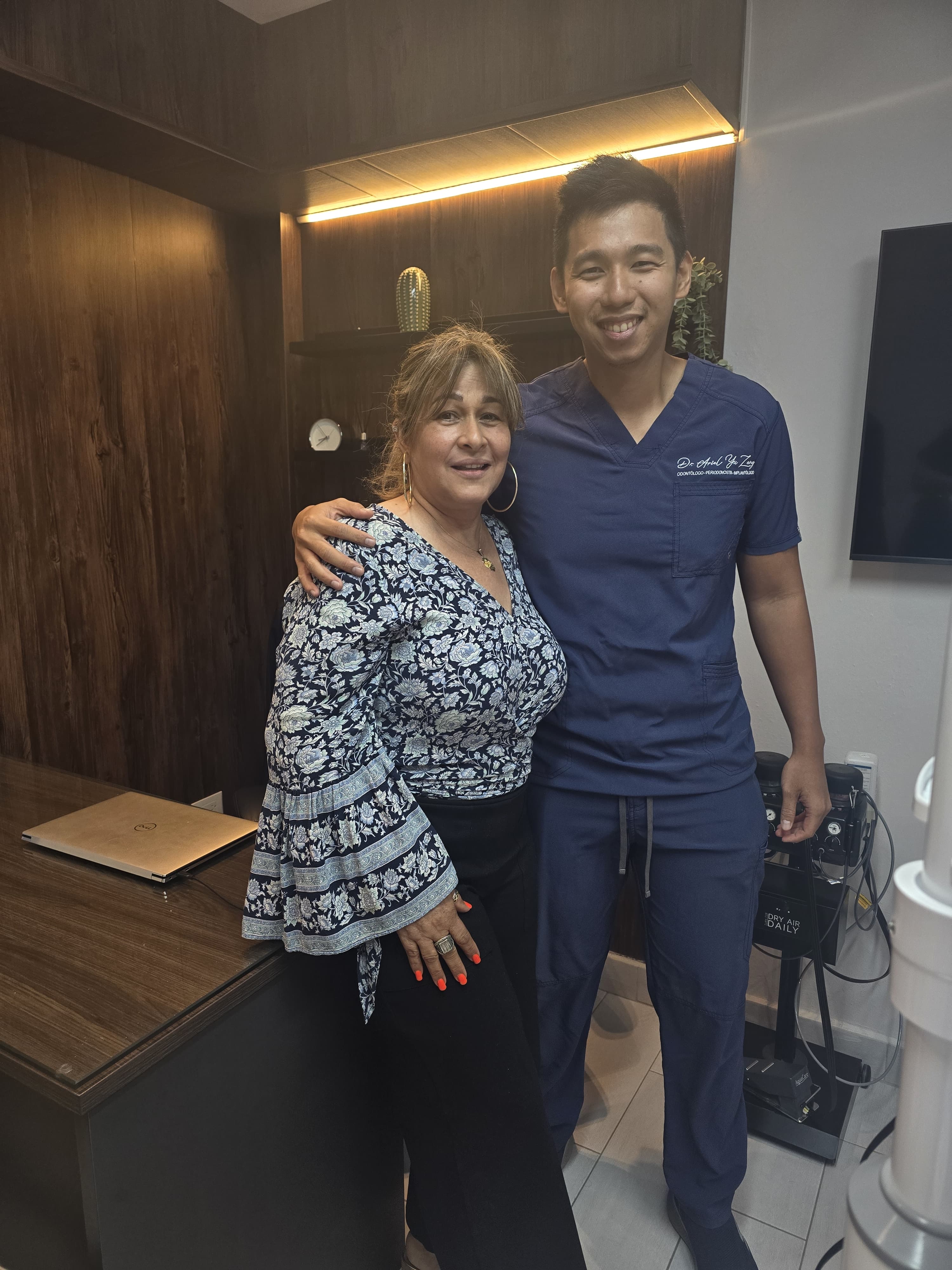 Paciente satisfecho de Santiago Lotus Dental - 8